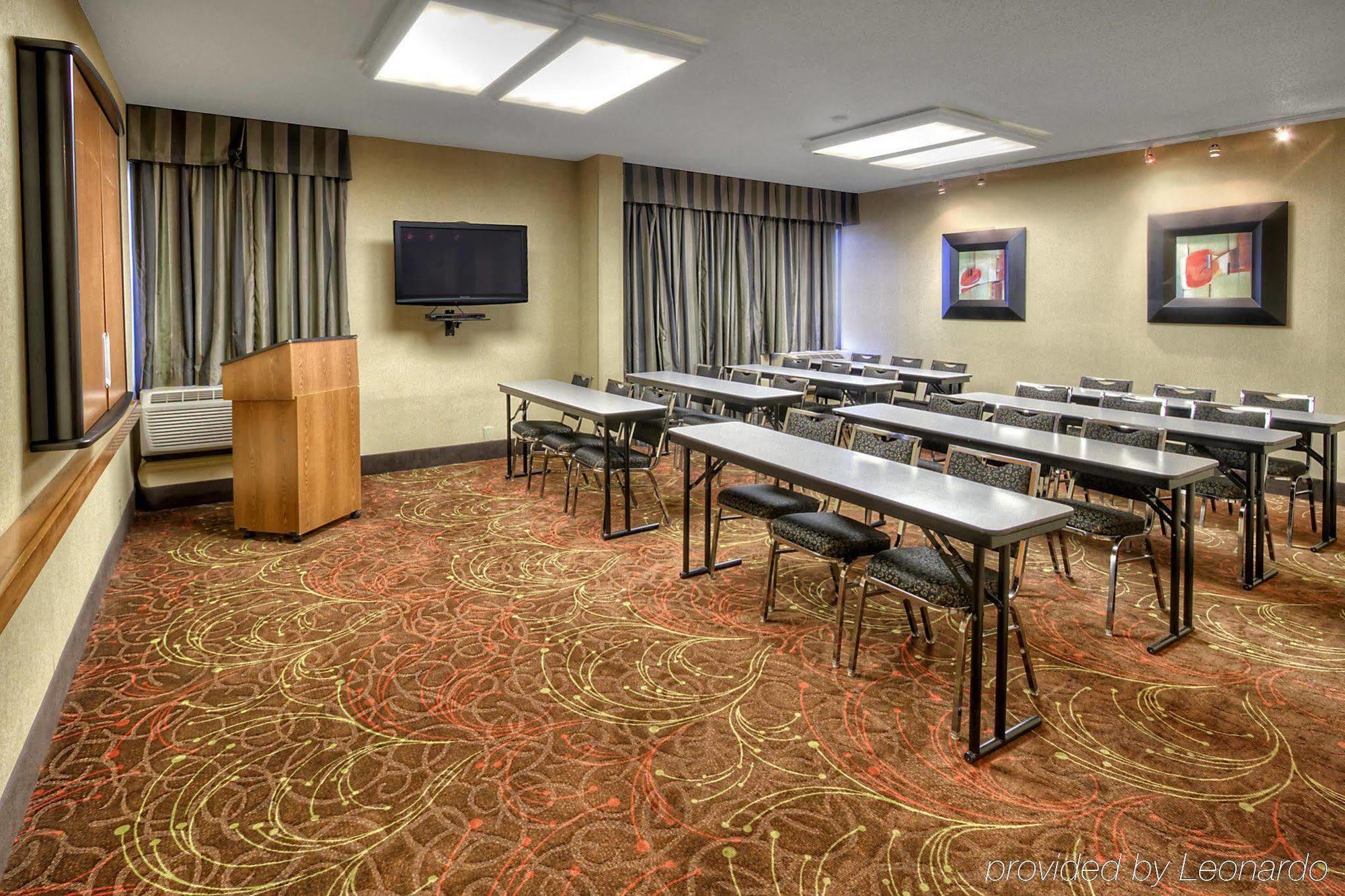Hampton Inn Memphis Poplar Bagian luar foto