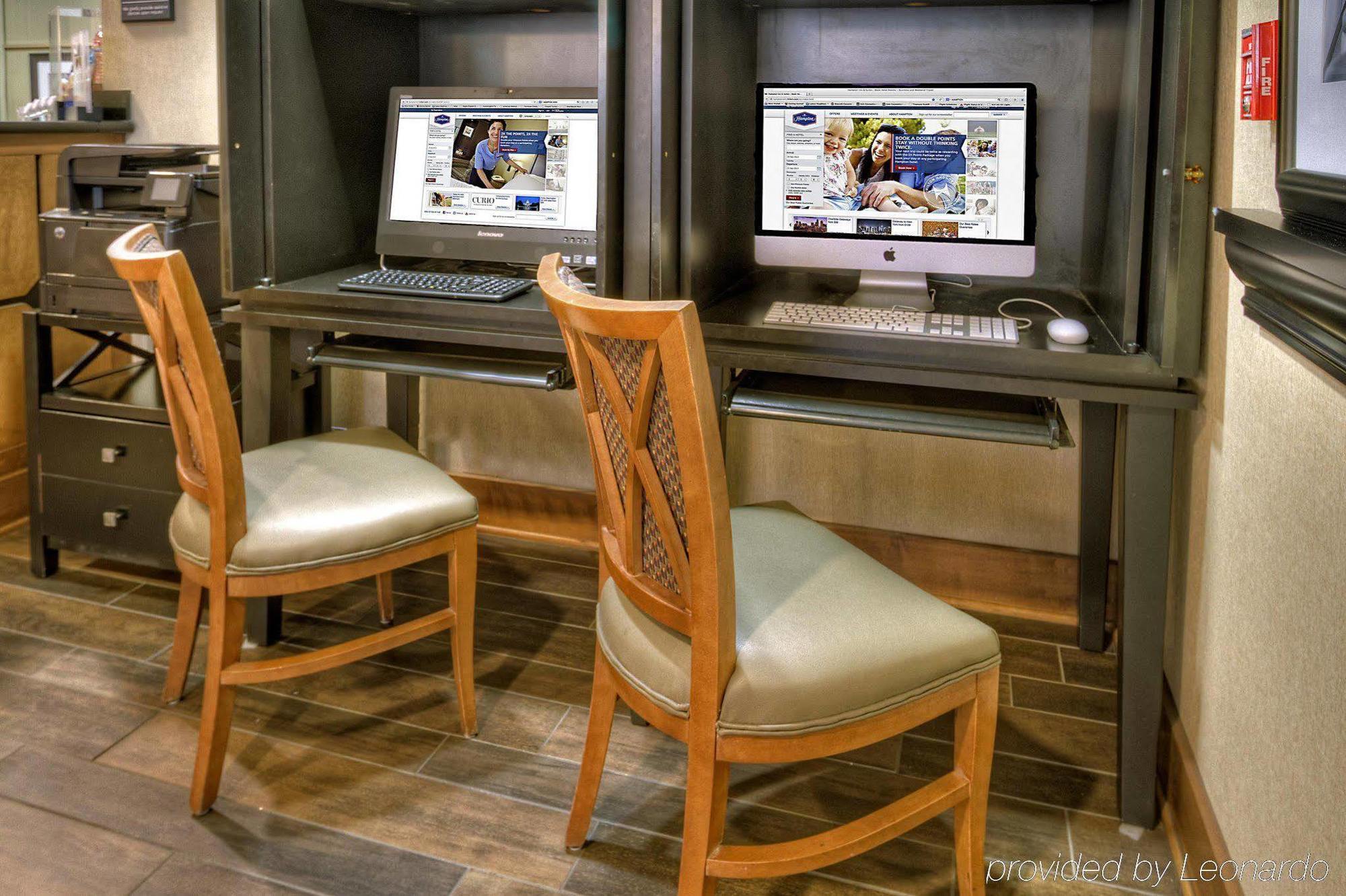 Hampton Inn Memphis Poplar Bagian luar foto